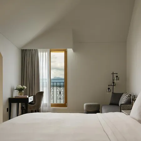 Hotel Beau-rivage 4*