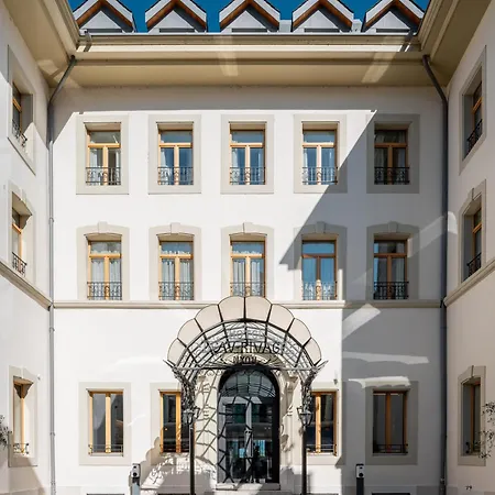 Beau-rivage Hotel